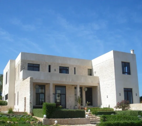 Villa Azir