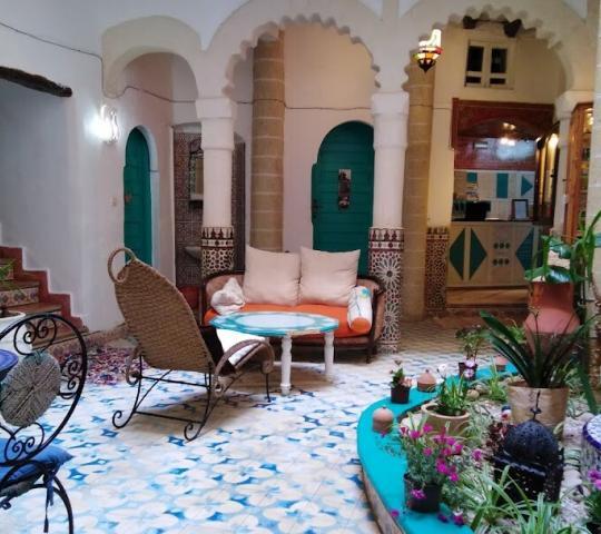 Riad Lalla Zina